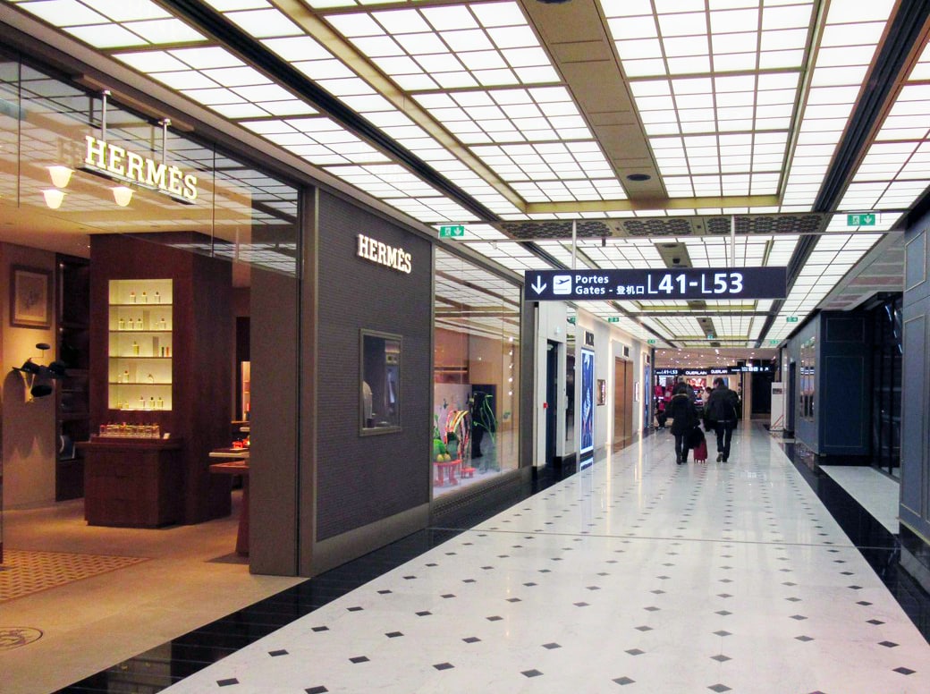 Transit Terminal 2F To Terminal 2E - CHARLES DE GAULLE AIRPORT (Paris CDG)